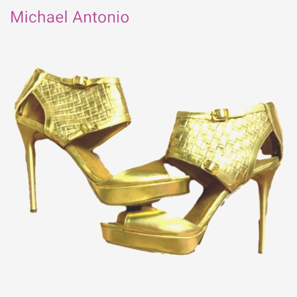 Gold leather sandals